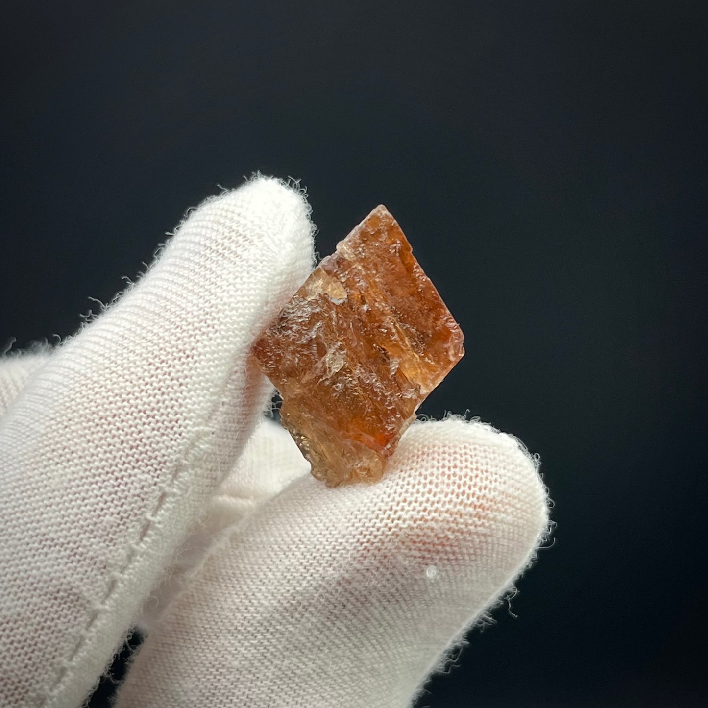 Rhodochrosite Virgem da Lapa, Minas Gerais, Brazil 2.5 cm